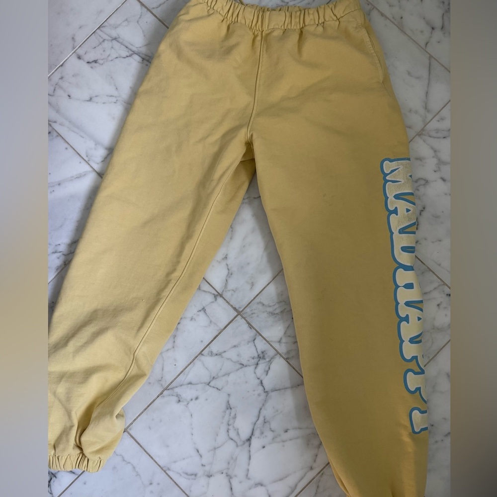 Madhappy sweatpants- small signs of wear. A few tiny markings - size M